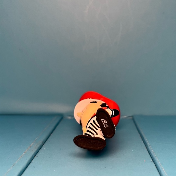 Funko Mystery Mini - Dr Seuss - Gerald McGrew (If I Ran the Zoo) - Picture 3 of 3